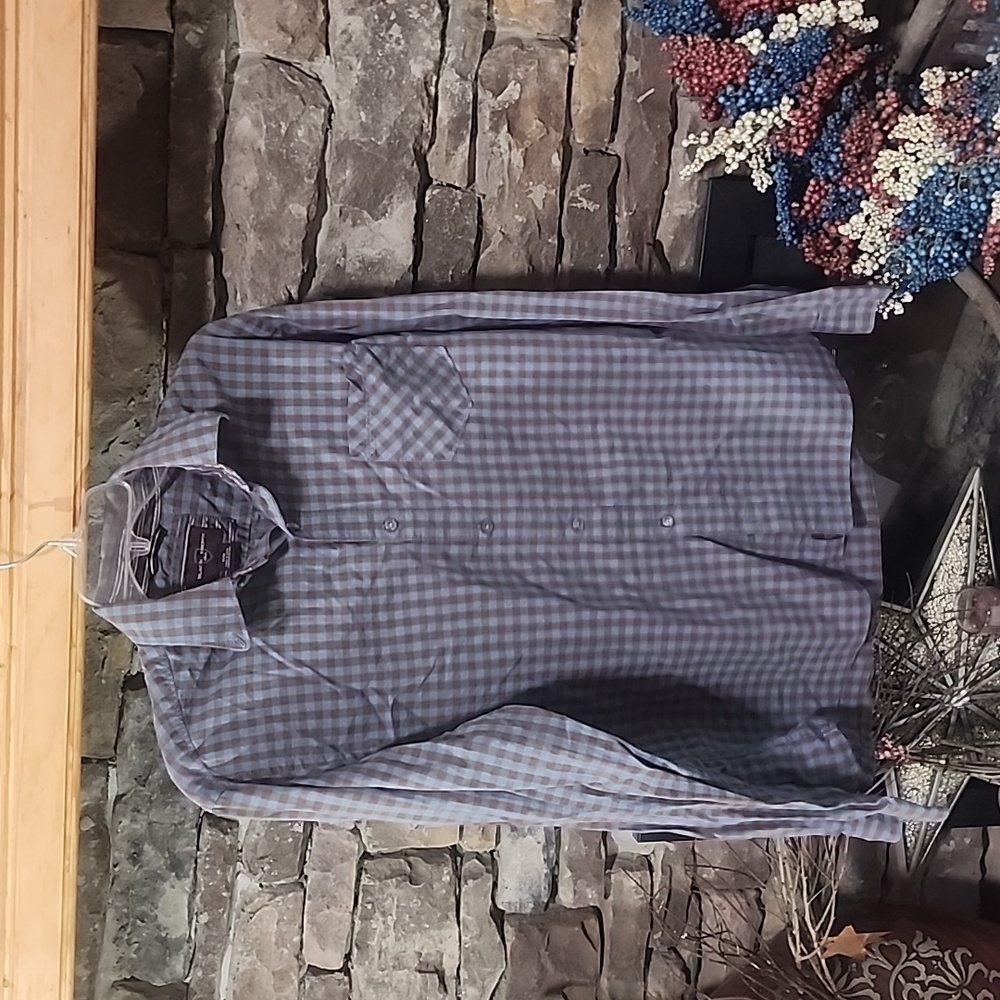 Black Brown 1826 Button Up sz M
